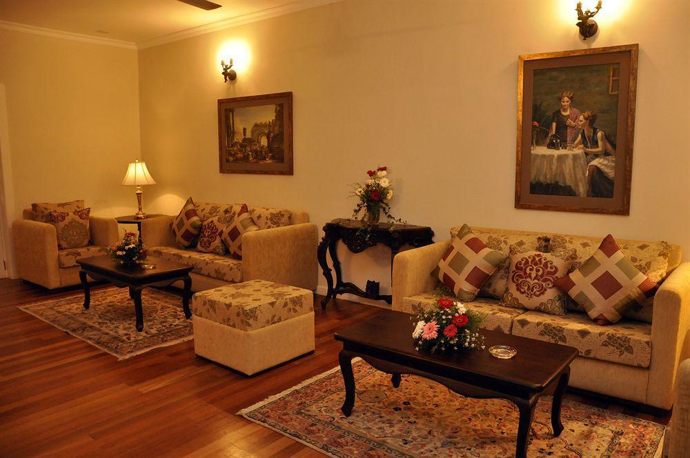 Langdale Boutique Hotel By Amaya Nuwara Eliya Exterior photo